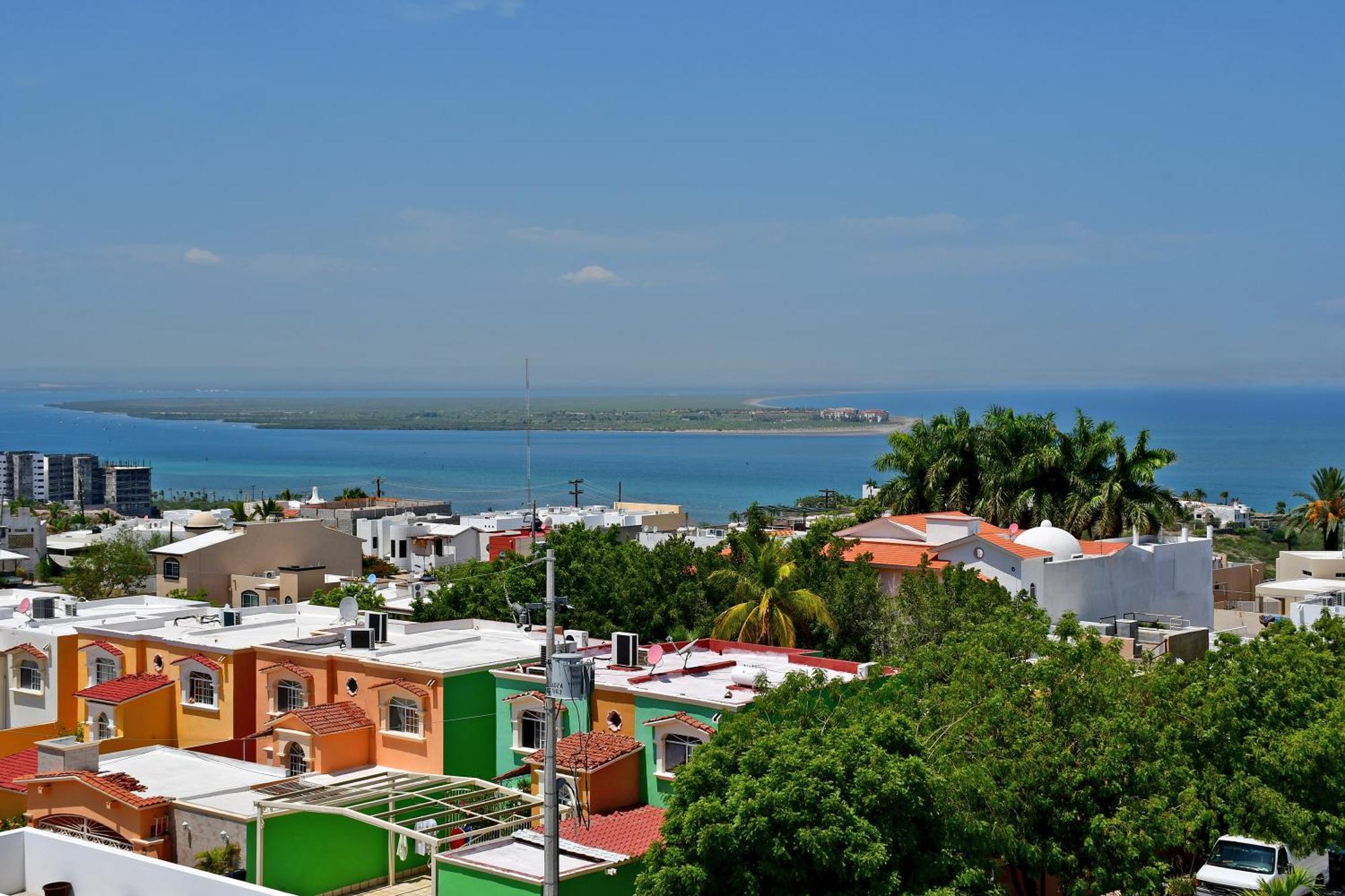 Oceanview Living Space & Balcony With Fiberoptic Wifi! La Paz Zewnętrze zdjęcie